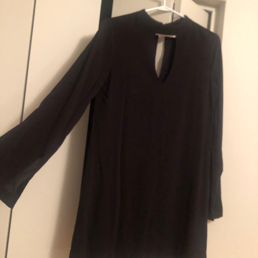 Dress - Picture 3 of 5